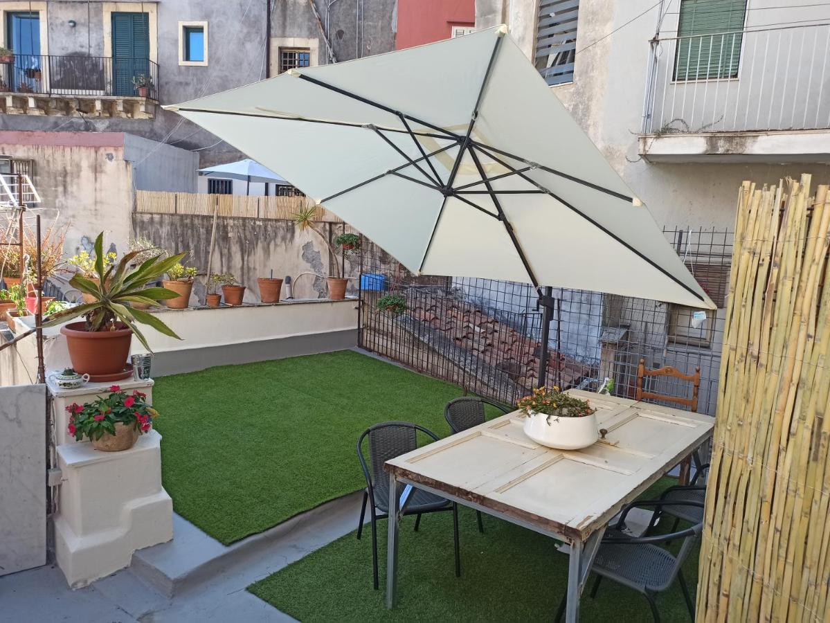 Dimora Lucia Apartment Catania Ngoại thất bức ảnh